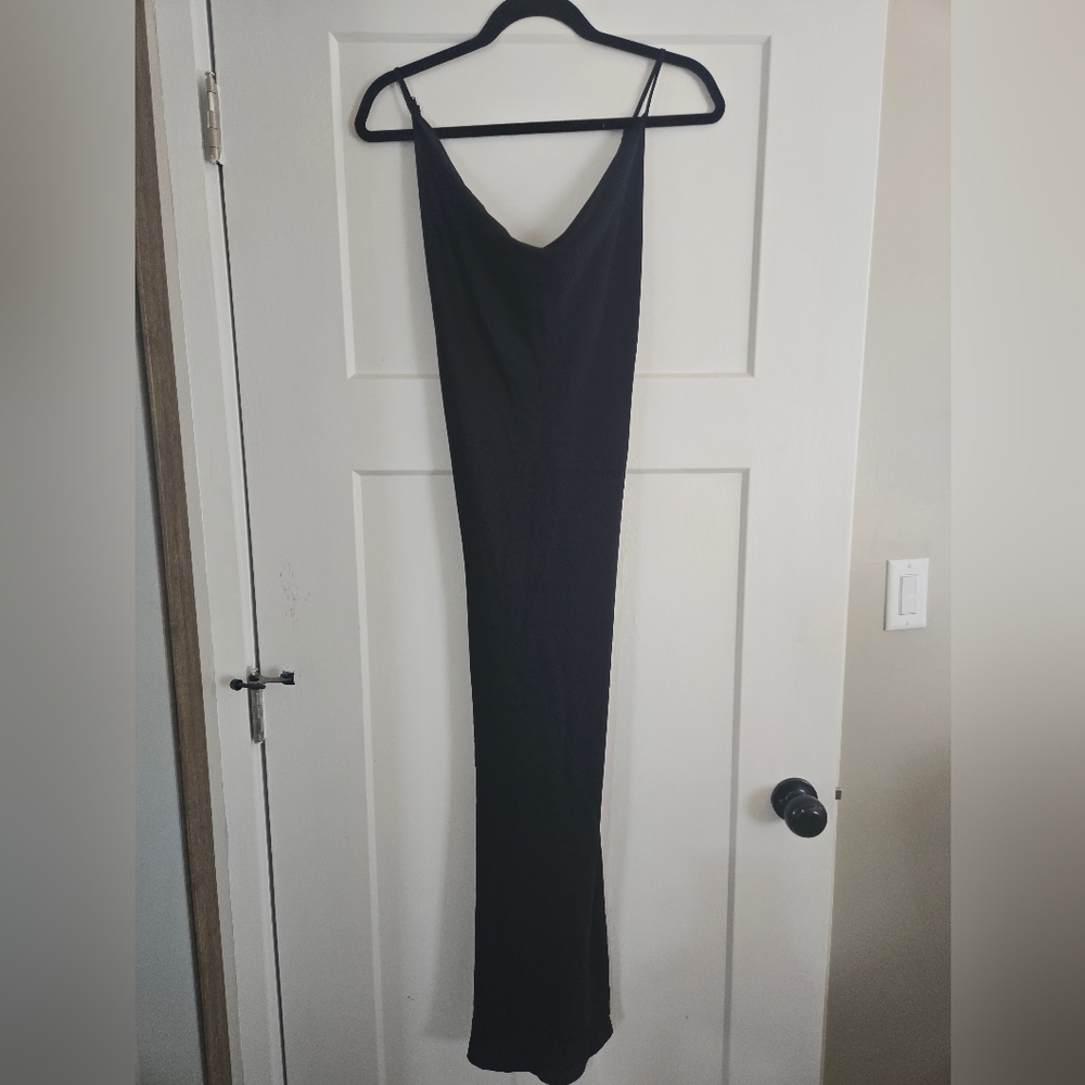Joyfolie Amanda Satin Black Midi Dress
